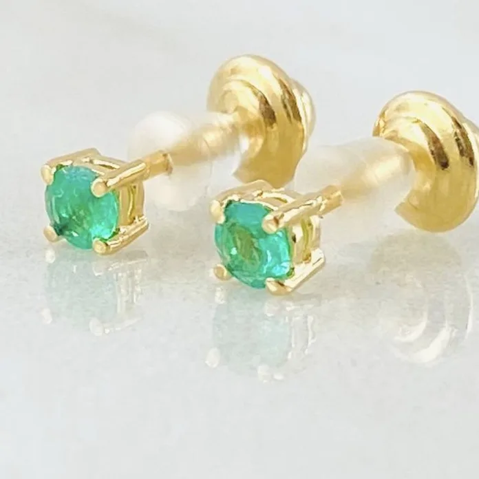 Broqueles en Oro con Esmeraldas Naturales